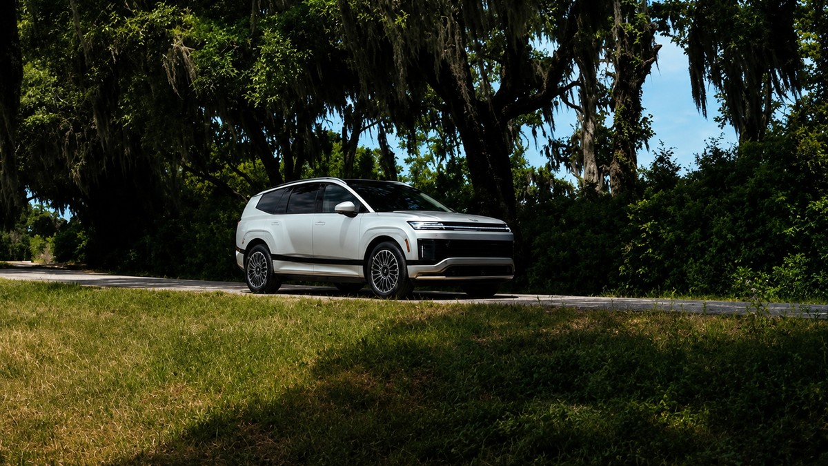 A Hyundai IONIQ 9 all-electric SUV at Dalton Hyundai National City, available to lease or finance near San Diego